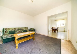 Three bedroom apartment with terrace and sea view Postira, Brač (A-18472-a)