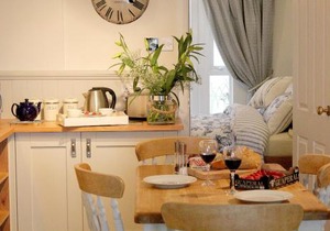 Tide House Seaside Holiday Cottage