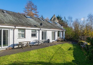 Toffee Cottage - Two Bedroom House, Sleeps 4