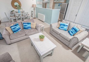 Top of the range and extremely spacious five star luxury 20ft-wide lodge.