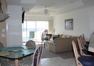 TopSider - Emerald Bay Condos