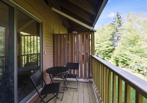 Trail Creek 70 is shuttle bus too mountain and ski back