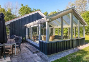 Tranquil Oasis with Sauna and Whirlpool-By Traum