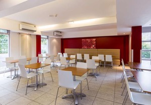 Travelodge Dundee Strathmore Avenue