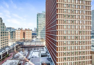 Trendy Back Bay Studio w/W/D & Gym, near Copley T & Shops, by Blueground