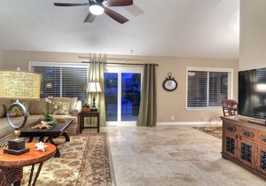 Tropical home with loft, spacious deck, & outdoor dining - walk to the beach
