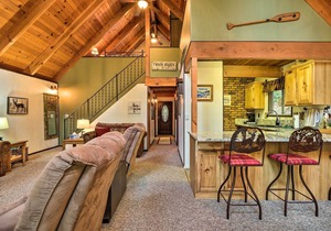 Twain Harte Mountain Cabin w/Deck - 3 Mi to Dtwn