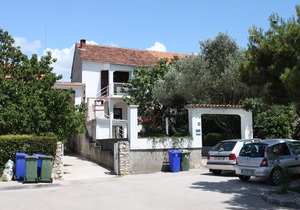 Two bedroom apartment with terrace and sea view Biograd na Moru, Biograd (A-858-b)
