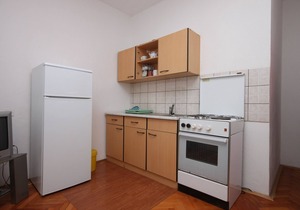 Two bedroom apartment near beach Kustići (Pag) (A-6449-a)