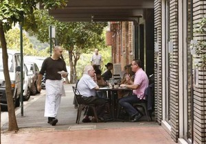 Two Bedroom Apartment in Elizabeth Bay/Potts Point