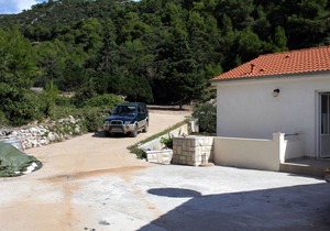Two bedroom apartment near beach Cove Jedra, Hvar (A-2583-f)