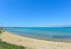 Two bedroom apartment near beach Nin, Zadar (A-13172-a)