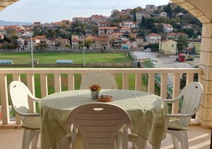 Two bedroom apartment with terrace Postira, Brač (A-700-b)