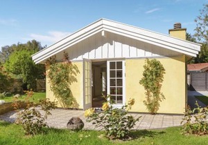 Two-Bedroom Holiday Home In Gilleleje