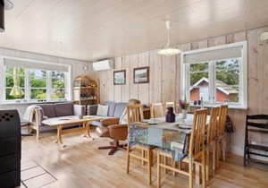 Two-Bedroom Holiday Home In Skjern