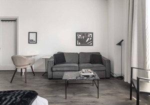 UChicago, Shops + Eats, Lake | Gym + W&D | Zencity