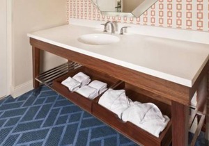 Ultimate Orlando Getaway! Three Elegant City View Units, 2 Pools, Hot Tub