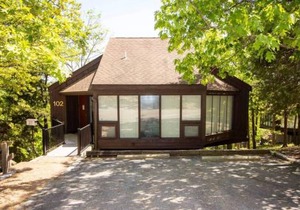 Unit 102 - Treeloft 3 Bedroom Villa