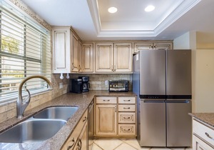 Unit 140- 2 Bedroom 2 Bathroom Gulf Side Club Corner Condominium