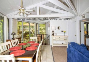 Unit 22 - Treetop 2 Bedroom Villa