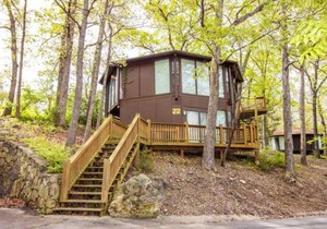 Unit 22 - Treetop 2 Bedroom Villa