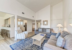 Unit #311 Sand Cay Beach Resort Pool View