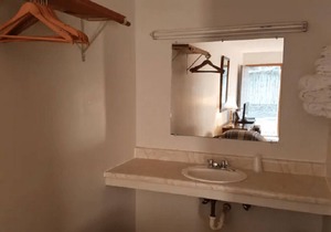 Unity Lodge Suite 8