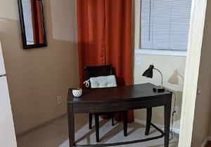Uptown Dallas - Bright 1 bd #4, WiFi, Parking, Near Restaurants & Shops & Safe