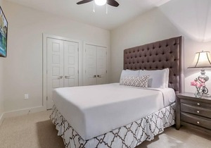 Spacious Modern 1BR Condo in California Building by Hosteeva
