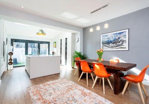 Veeve - Bright by Wimbledon Park