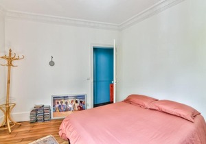 Very beautiful T2 near the Parc des Buttes-Chaumont
