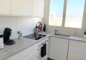 Very nice TERRACE appt with view on Sacré Coeur!