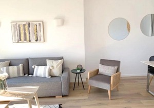 Very nice TERRACE appt with view on Sacré Coeur!