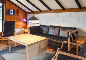 Very well maintained, renovated cottage, nicely and brightly furnished.