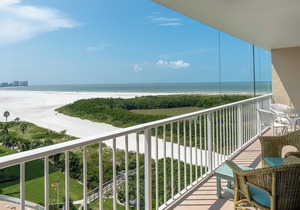 View is a 10. This condo is new and fresh. South Seas Tower 4-1009