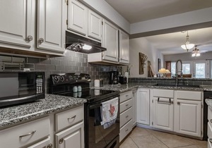 Villa 3208 - Fully Updated 2 Bedroom/2 Bath on Island - All Amenities