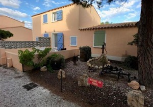 Villa 4 pers climatisée, piscine, près commerces et plage, courts de tennis à proximité - FR-1-81-219