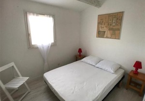 Villa 4 pers climatisée, piscine, près commerces et plage, courts de tennis à proximité - FR-1-81-219