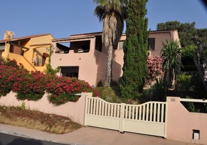 VILLA for 4 people -
