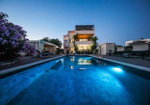 Villa Olive Garden Apartments