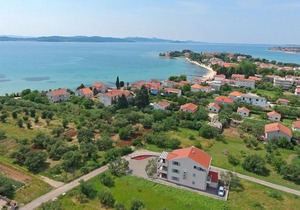 Villa Olive Garden Apartments