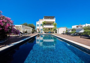 Villa Olive Garden Apartments