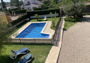 Villa with private pool for 11 people air conditioning wifi at 800m Calaforn