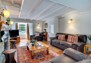 Vintage Holiday Home in Blisland Cornwall with a garden