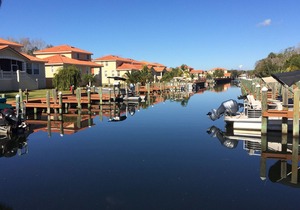 Waterfront! Boat dock available for rent, pet friendly, families welcome!