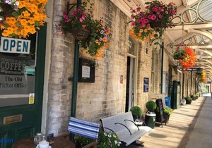 Waterside Cottage Bed and Breakfast