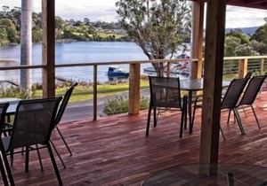Waterside Unit 6 Mallacoota