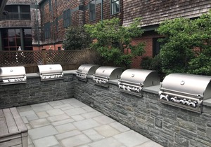 Weather-Proof 2026 MEMORIAL DAY in the Heart of Newport - THREE BEDROOMS