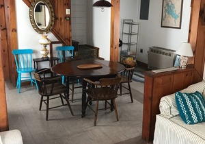 Weirs Beach 2 Bedroom Cottage Steps Away from Lake & Beach.