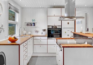 Welcome to this beautiful cottage?for a wonderful vacation near the sea.? ?